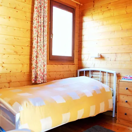 In Auvergne Near Hébergement de vacances